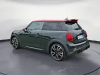 Gebraucht Mini John Cooper Works 231 PS (169 kW) 2021 Grün Kleinwagen
