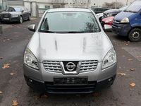 Gebraucht Nissan Qashqai Acenta 141 PS (103 kW) 2009 Silber SUV