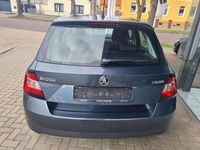 Gebraucht Skoda Fabia Style 90 PS (66 kW) 2015 Grau Limousine