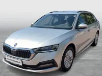 Gebraucht Skoda Octavia Ambition 150 PS (110 kW) 2023 Brilliantsilber metallic Kombi