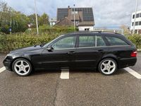 Gebraucht Mercedes E270 Classic 177 PS (130 kW) 2004 Schwarz Limousine