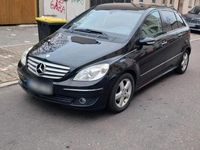 Gebraucht Mercedes B200 140 PS (102 kW) 2005 Schwarz Van / Kleinbus