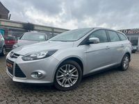 Second-hand Ford Focus Titanium 95 CP (69 kW) 2012 Argintiu Berlinǎ