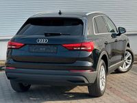 Gebraucht Audi Q3 150 PS (110 kW) 2024 Mythosschwarz metallic SUV