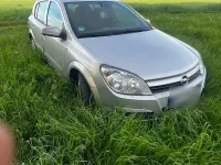 Gebraucht Opel Astra 105 PS (77 kW) 2005 Silber Limousine