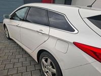 Gebraucht Hyundai i40 136 PS (100 kW) 2013 Kombi
