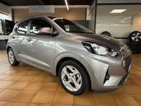 Gebraucht Hyundai i10 Trend 84 PS (61 kW) 2023 Grau Kleinwagen