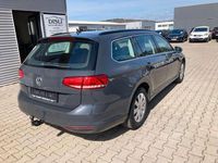 Gebraucht VW Passat Comfortline 150 PS (110 kW) 2019 Grau Kombi