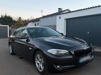 Gebraucht BMW 523 204 PS (150 kW) 2010 Schwarz Limousine