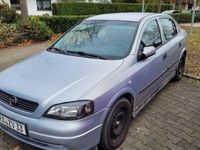 Gebraucht Opel Astra 136 PS (100 kW) 2001 Silber Kleinwagen