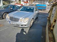 Gebraucht Mercedes E220 170 PS (125 kW) 2006 Silber Limousine