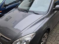 Gebraucht Hyundai i30 2008 Grau Kombi