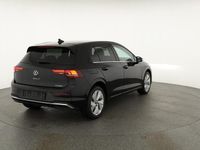 Neu VW Golf VIII Style 204 PS (150 kW) 2025 Grenadillschwarz metallic