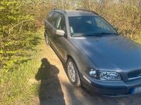 Second-hand Volvo V40 119 CP (87 kW) 2003 Gri Break