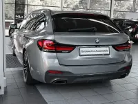 Gebraucht BMW 540 M Sport 340 PS (250 kW) 2023 Skyscraper grau Kombi