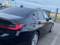 gebraucht BMW 330 i Advantage Automatic Advantage