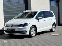 Neu VW Touran Comfortline 122 PS (89 kW) 2025 Van / Kleinbus