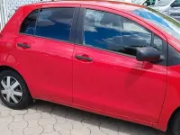 Gebraucht Toyota Yaris Cool 99 PS (72 kW) 2011 Rot Kleinwagen