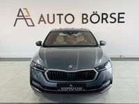 Gebraucht Skoda Octavia Style 204 PS (150 kW) 2022 Graphite grau metallic Limousine