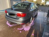 Second-hand VW Jetta 105 CP (77 kW) 2012 Gri Berlinǎ