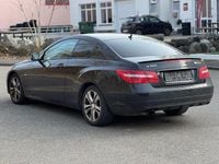 Gebraucht Mercedes E250 204 PS (150 kW) 2010 Schwarz Coupé