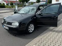 Gebraucht VW Golf IV 105 PS (77 kW) 2002 Schwarz Kleinwagen