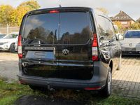 Gebraucht VW Caddy Basis 102 PS (75 kW) 2024 Deep black perleffekt Van / Kleinbus