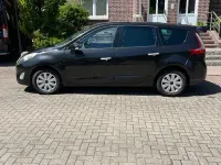 Gebraucht Renault Grand Scénic III Expression 110 PS (80 kW) 2010 Schwarz Van / Kleinbus