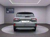Gebraucht Ford Kuga Titanium 150 PS (110 kW) 2022 Grau SUV