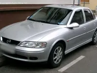 Gebraucht Opel Vectra 100 PS (73 kW) 1998 Silber Limousine
