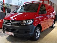 Gebraucht VW Transporter 150 PS (110 kW) 2019 Salsa rot Van