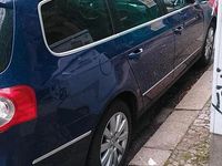 Gebraucht VW Passat 140 PS (102 kW) 2008 Blau Kombi