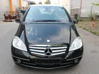 Gebraucht Mercedes A160 Elegance 95 PS (69 kW) 2010 Schwarz Limousine