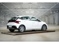 Neu Hyundai i20 Select 90 PS (66 kW) 2026 Atlas white Kleinwagen