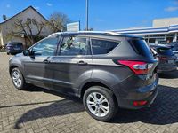 Gebraucht Ford Kuga Titanium 179 PS (131 kW) 2017 Magneticgrau (metallic) SUV