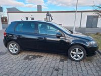 Gebraucht VW Golf VII Match 105 PS (77 kW) 2012 Schwarz Limousine