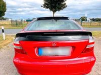 Gebraucht Mercedes C230 204 PS (150 kW) 2008 Rot Coupé