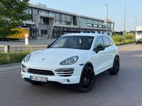 Gebraucht Porsche Cayenne 245 PS (180 kW) 2012 Weiß SUV