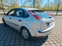 Używany Ford Focus 100 KM (73 kW) 2005 Srebrny Hatchback