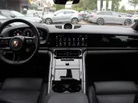 Gebraucht Porsche Panamera 4 E-Hybrid 470 PS (345 kW) 2024 Schwarz Kleinwagen