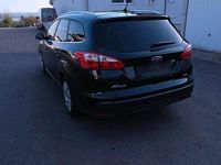 Gebraucht Ford Focus 125 PS (91 kW) 2014 Schwarz Kombi
