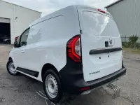 Gebraucht Renault Kangoo 131 PS (96 kW) 2022 Weiss Van / Kleinbus