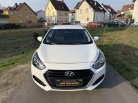 Gebraucht Hyundai i40 135 PS (99 kW) 2017 Pure white / sol Kombi
