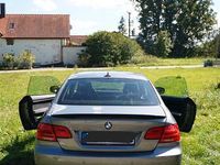 Gebraucht BMW 320 184 PS (135 kW) 2012 Grau Coupé