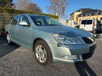Gebraucht Skoda Octavia Elegance 160 PS (117 kW) 2009 Blau Kombi