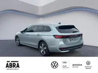 Gebraucht VW Passat Business 150 PS (110 kW) 2025 Silber Kombi