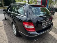 Gebraucht Mercedes C250 204 PS (150 kW) 2010 Obsidianschwarz  metalliclack Kombi