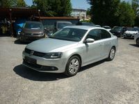 Gebraucht VW Jetta Life 105 PS (77 kW) 2014 Silber Limousine
