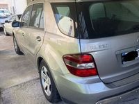 Gebraucht Mercedes ML320 224 PS (164 kW) 2005 Silber SUV