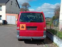 Gebraucht VW Transporter 102 PS (75 kW) 2011 Salsa red Van